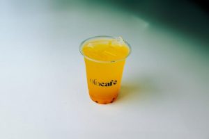 photo 1728777185717 a9d9bc2bd969cropentropycstinysrgbfitmaxfmjpgixidM3wxNDA1NTd8MHwxfHNlYXJjaHw2Nnx8anVpY2VzfGVufDF8MHx8fDE3NzMwODgxNDh8MAixlibrb 4.1.0q80w1080